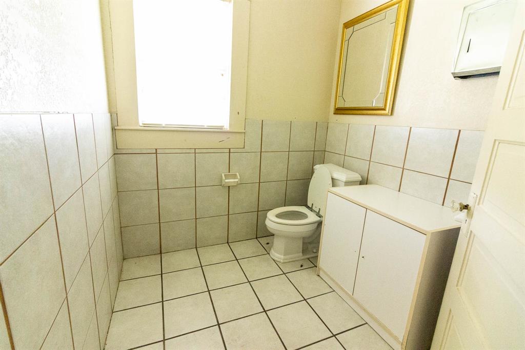 106 S Jefferson Street Property Photo 15