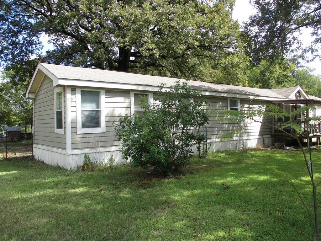 249 Rs County Road 3319 Property Photo 3