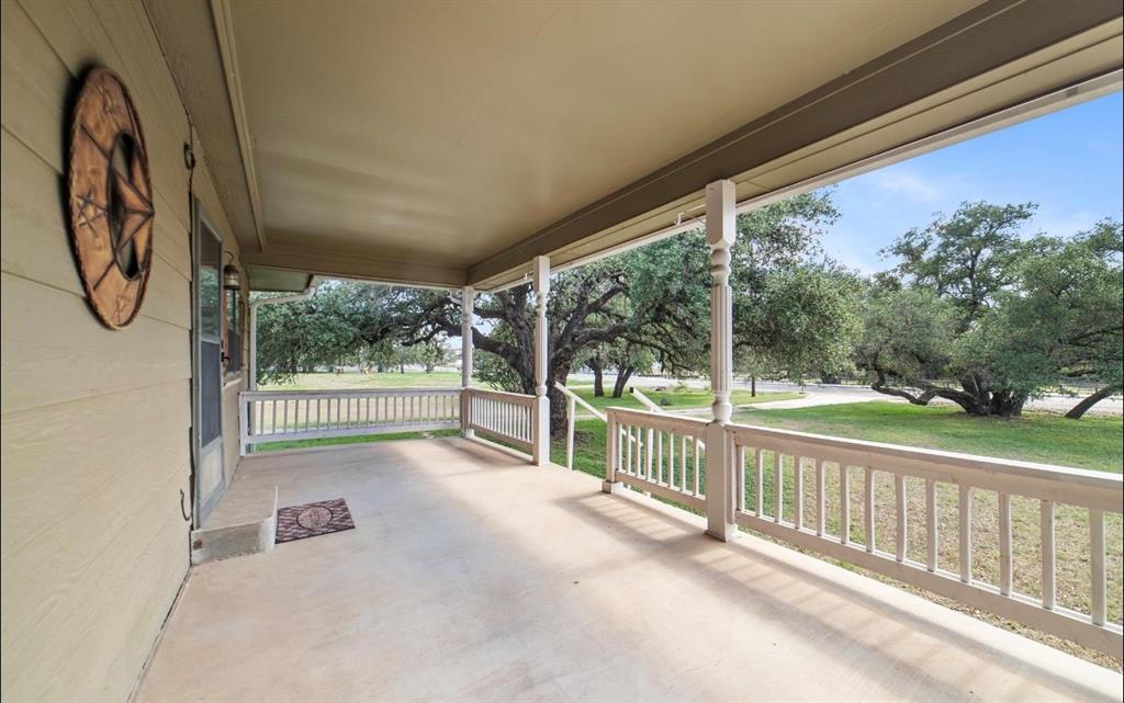 109 Oak Street Property Photo