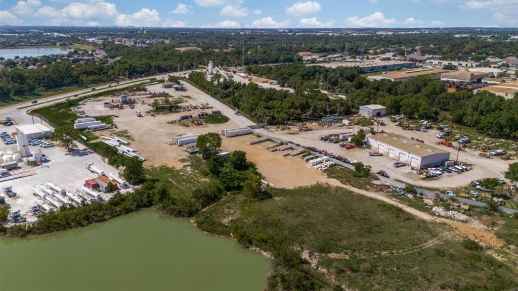 3120 S Precinct Line Road Property Photo 6