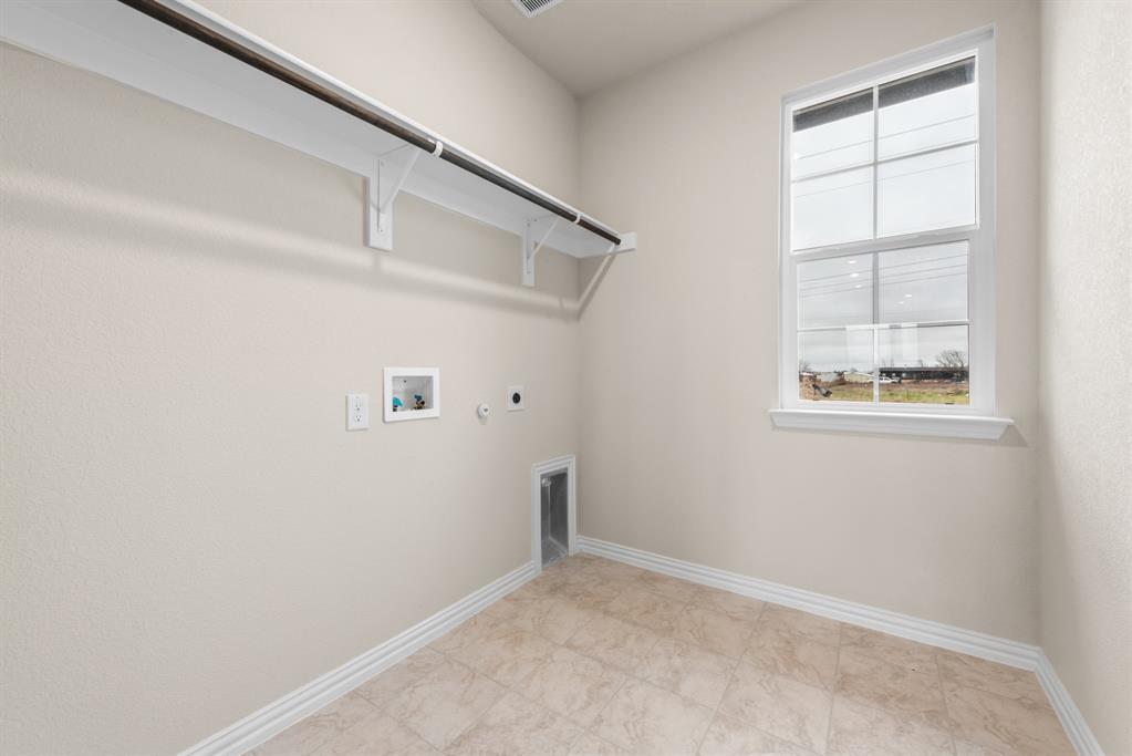 1350 County Road 200 Property Photo 12