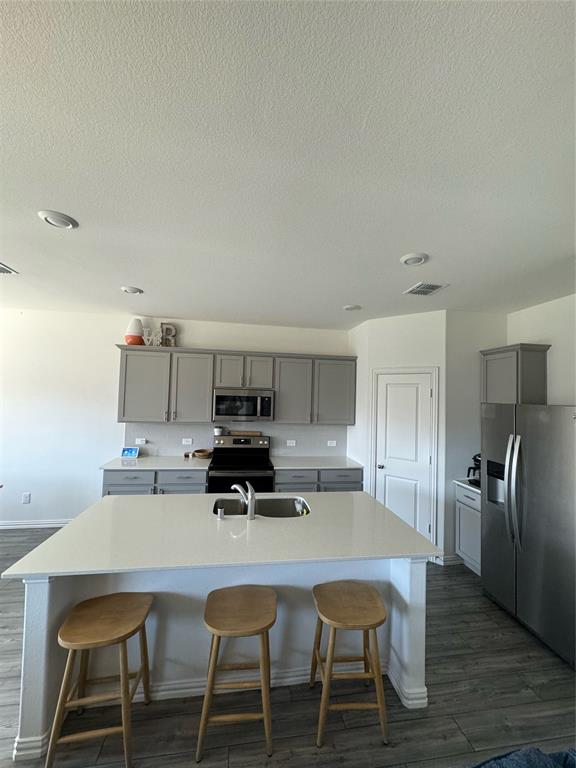 745 Twinvale Drive Property Photo 3