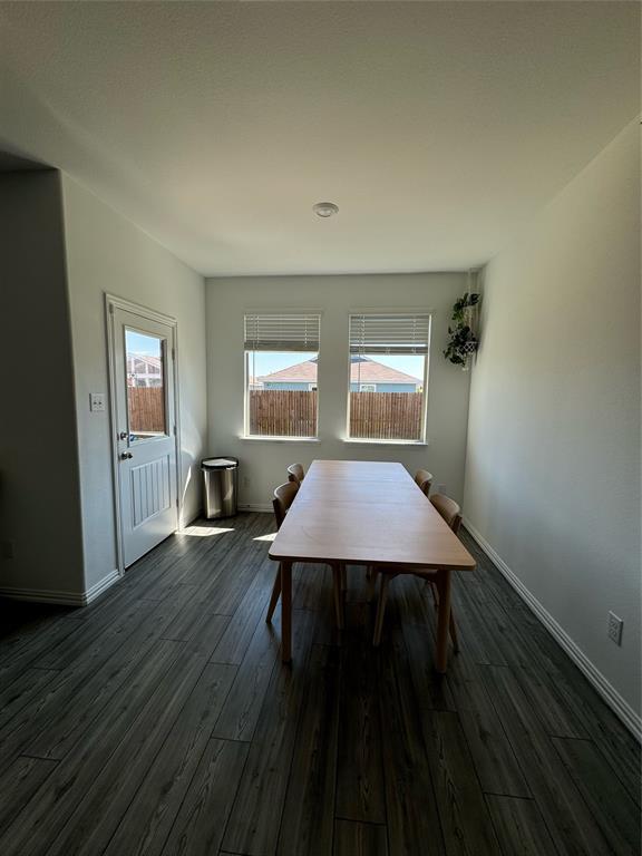 745 Twinvale Drive Property Photo 5