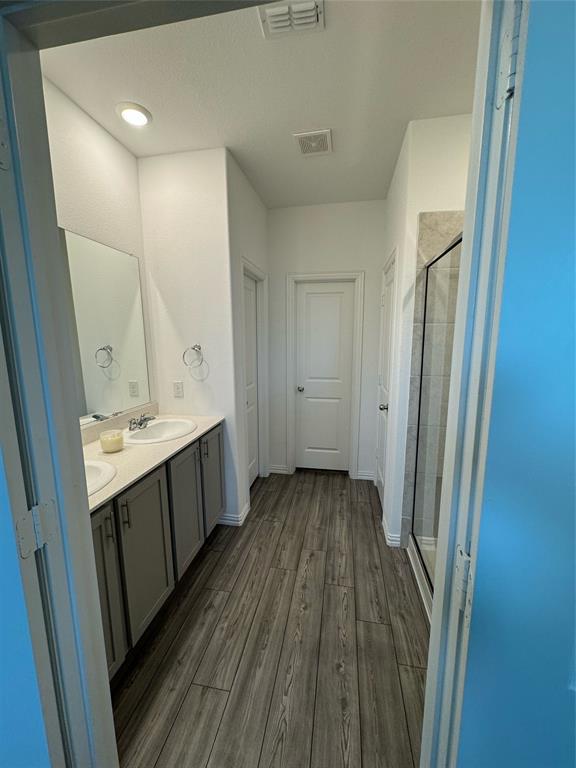 745 Twinvale Drive Property Photo 16