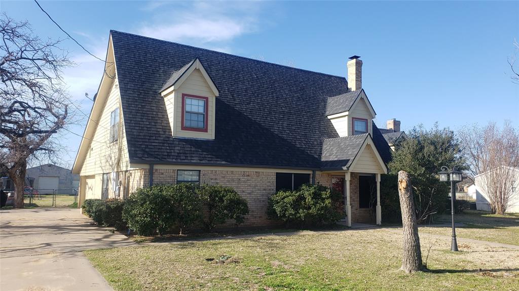 1440 S Keller Road Property Photo 3