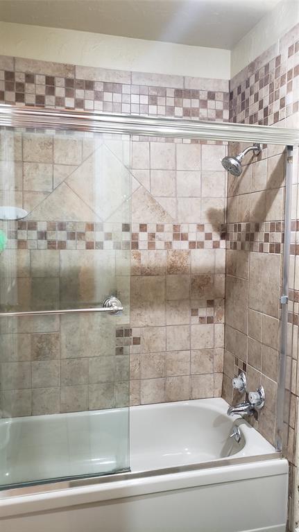 1440 S Keller Road Property Photo 24