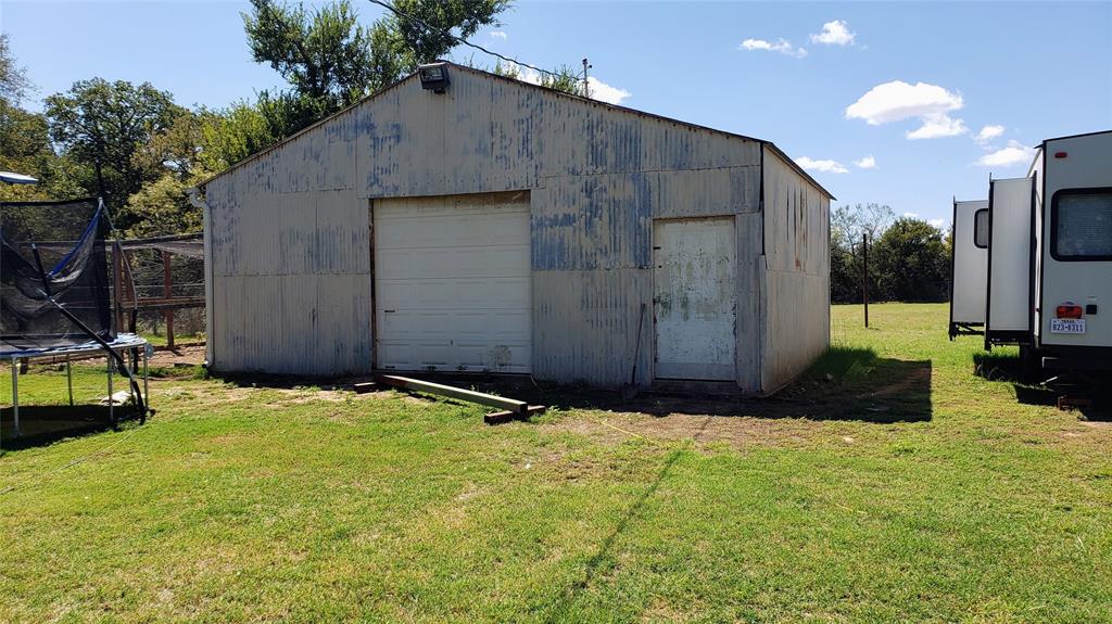 1440 S Keller Road Property Photo 27