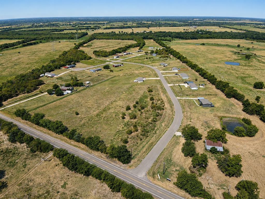 4013 Rolling Lane Property Photo 3