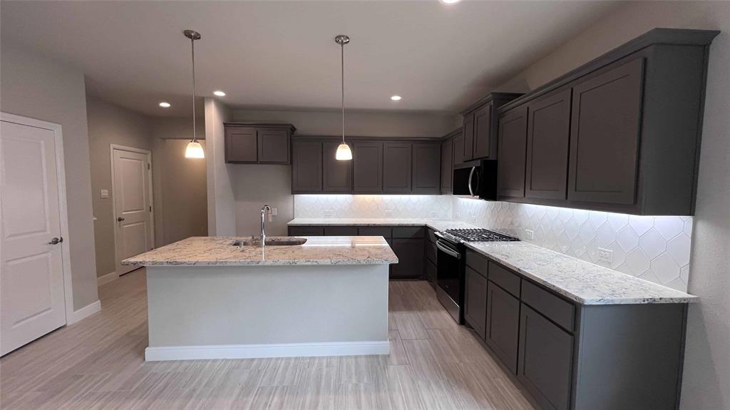 1816 Rachel Street Property Photo 4