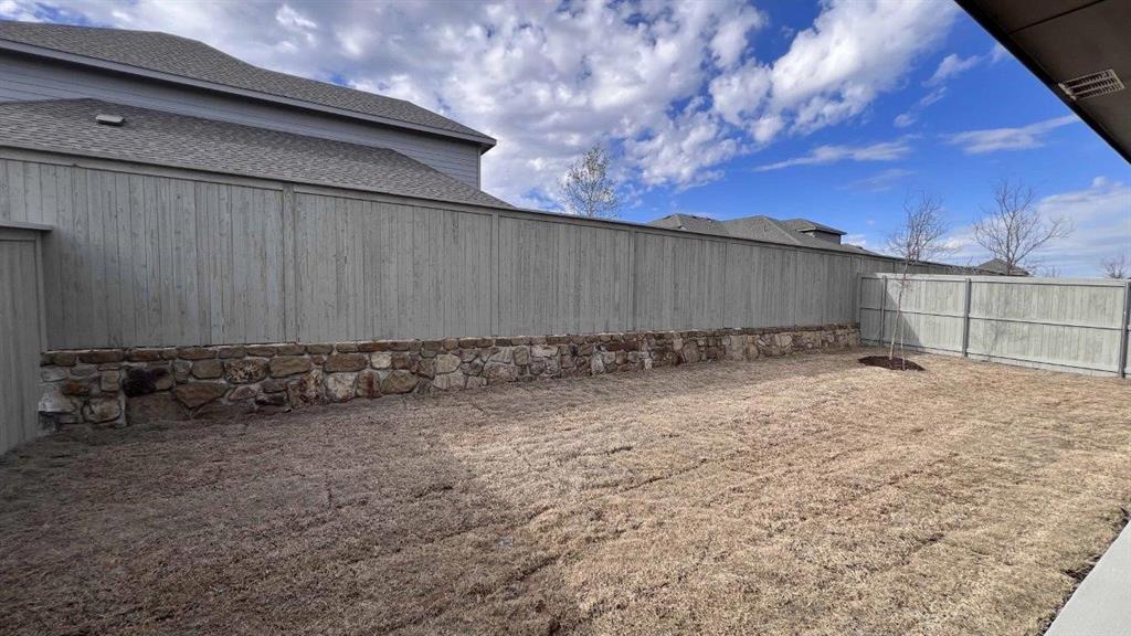 1816 Rachel Street Property Photo 21