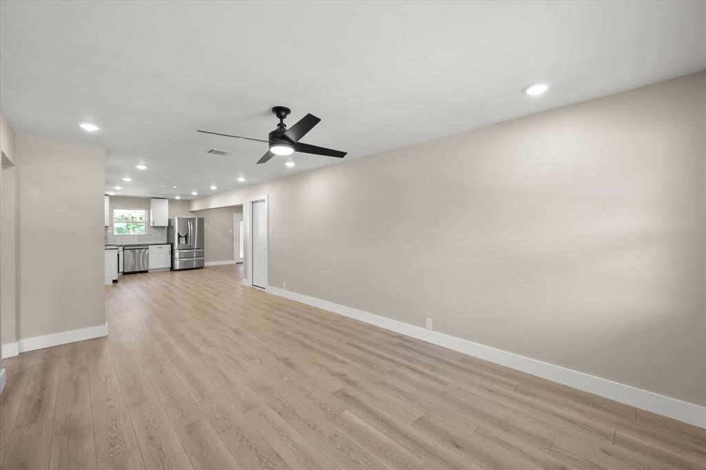 233 Murphy Road Property Photo 8