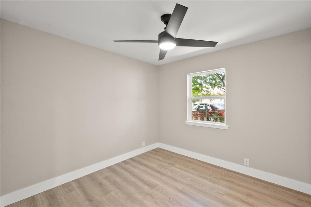 233 Murphy Road Property Photo 23
