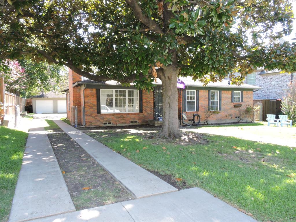 3305 Northwest Parkway Property Photo 2