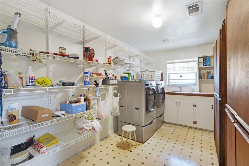 1401 Cactus Street Property Photo 31