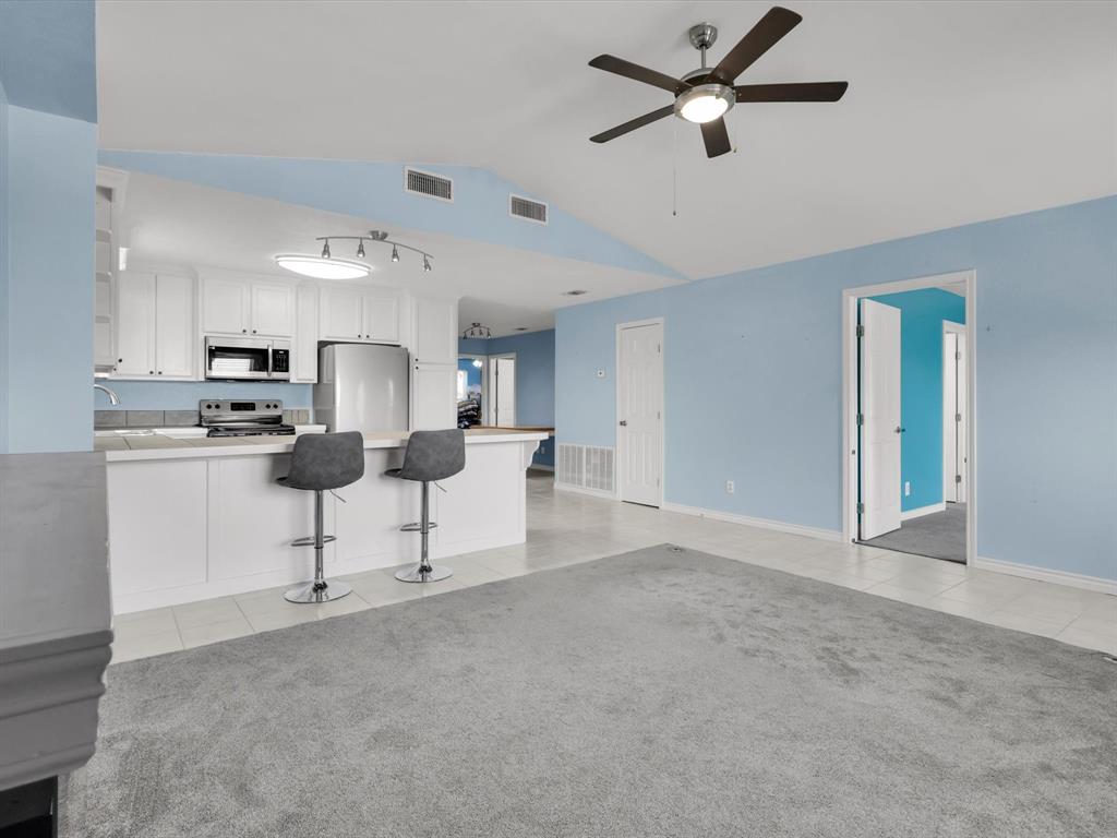 2712 Austin Drive Property Photo 8