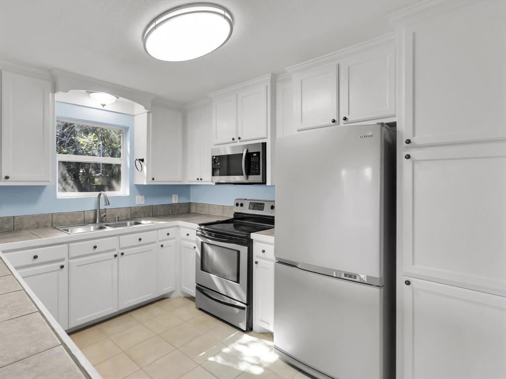 2712 Austin Drive Property Photo 12