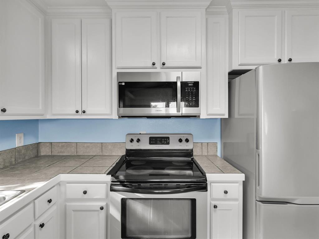 2712 Austin Drive Property Photo 13