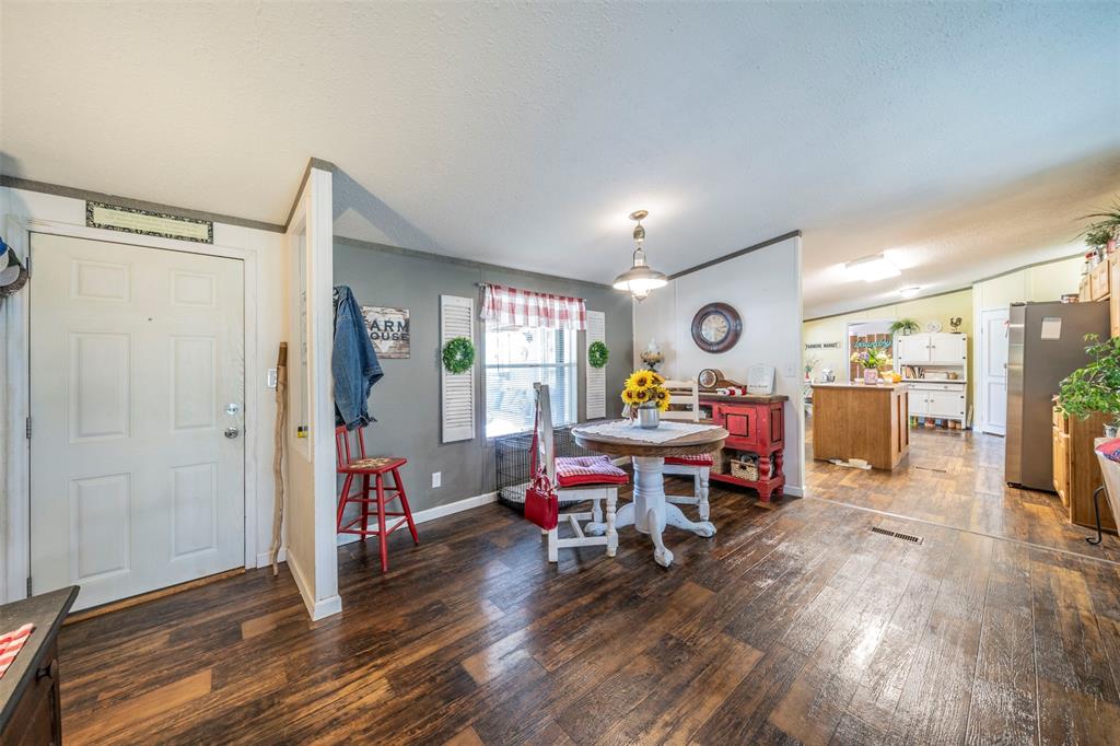 955 Tiffany Street Property Photo 13