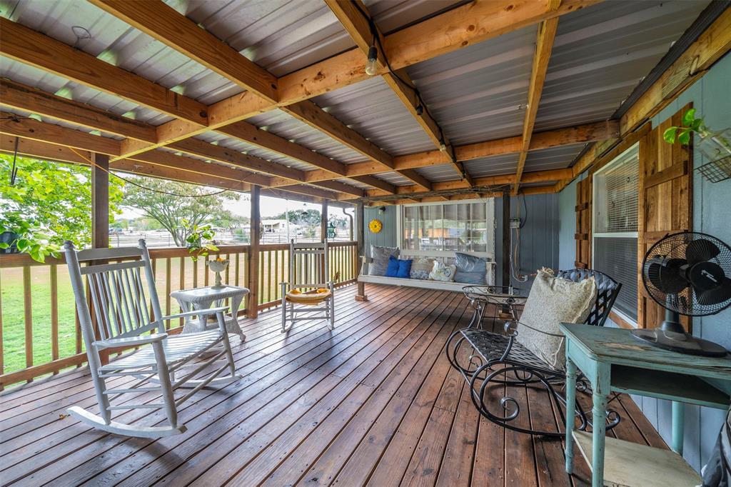 955 Tiffany Street Property Photo 25