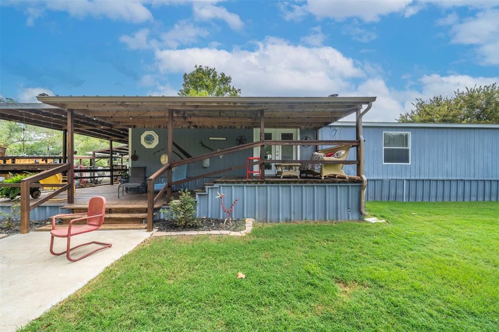 955 Tiffany Street Property Photo 31
