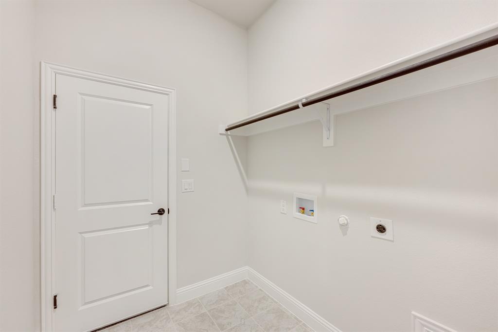 1506 Latimer Court Property Photo 19