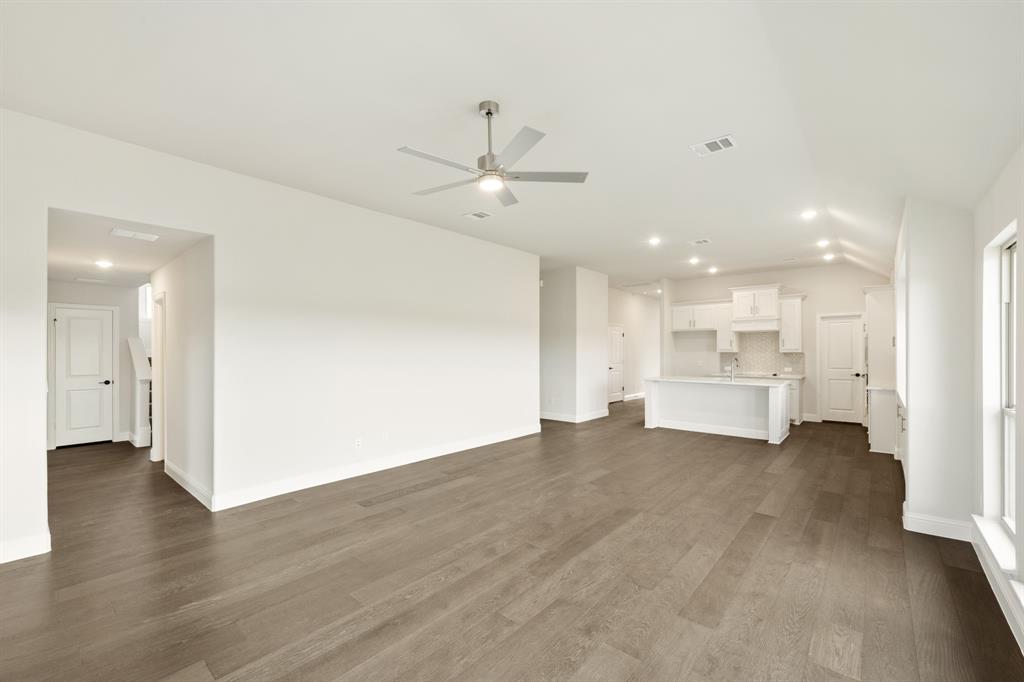 1290 Emily Drive Property Photo 17