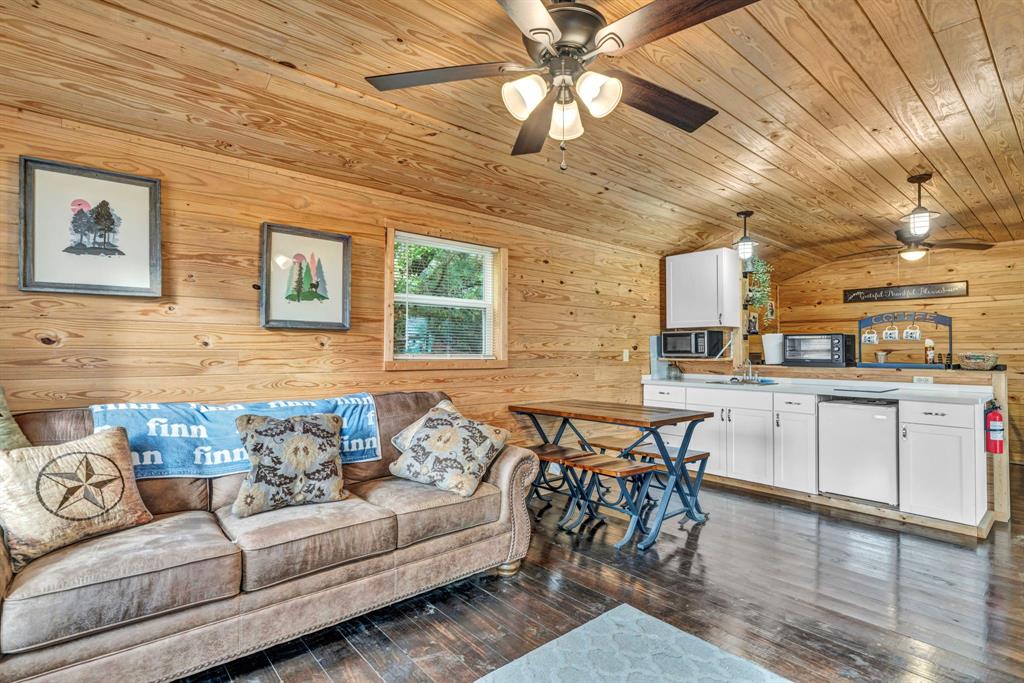 5515 Ne County Road 3130 Property Photo 24