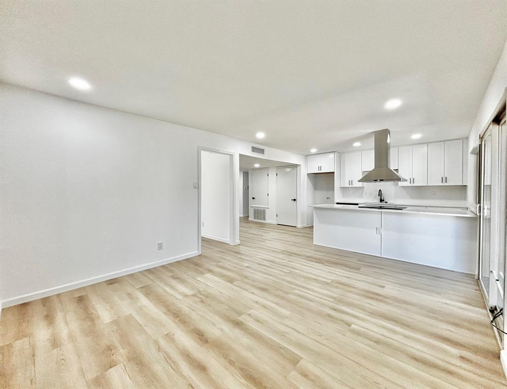 8813 Westfield Drive Property Photo 6