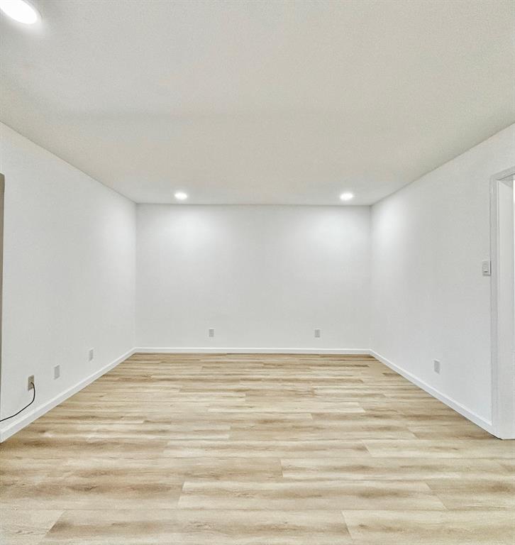 8813 Westfield Drive Property Photo 7