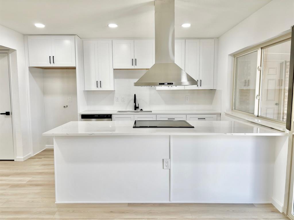 8813 Westfield Drive Property Photo 9