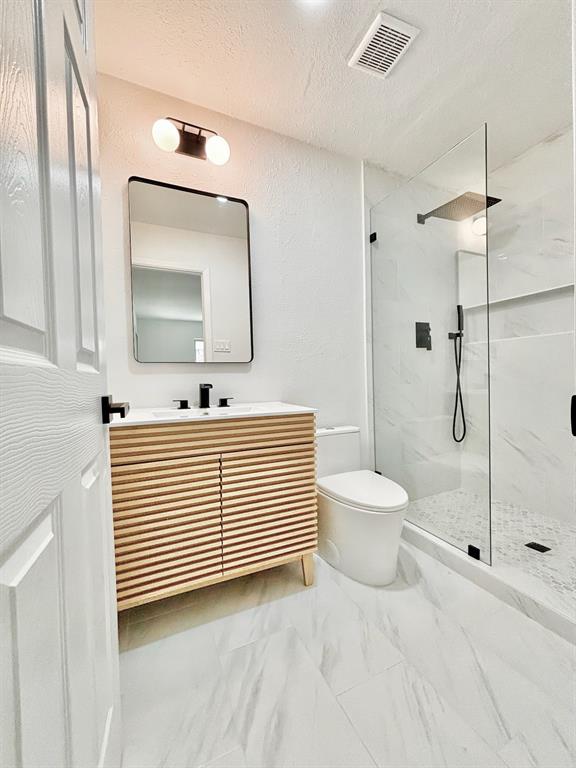 8813 Westfield Drive Property Photo 21