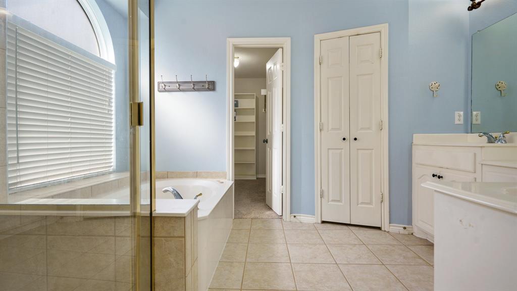 1217 Glen Ellen Court Property Photo 17