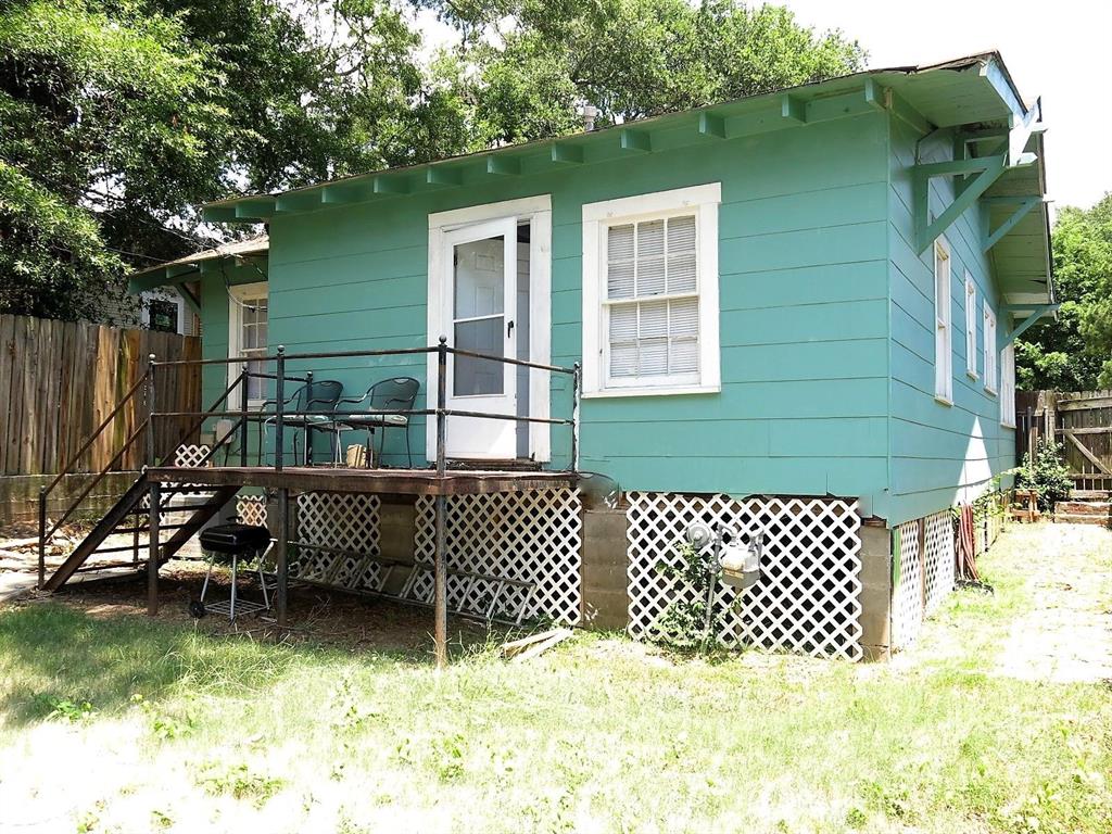 329 Dalzell Street Property Photo 19