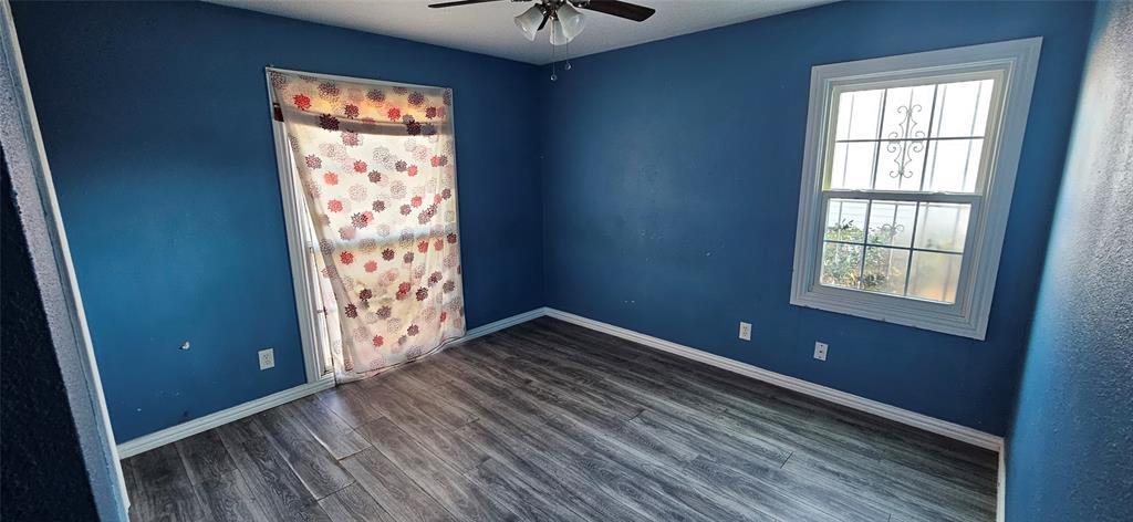 8750 Wadlington Avenue Property Photo 9