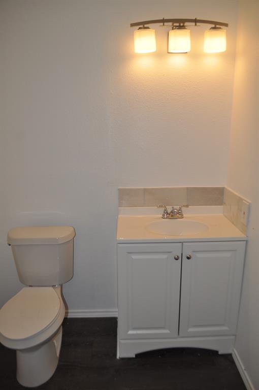 1009 Bales Street Property Photo 8