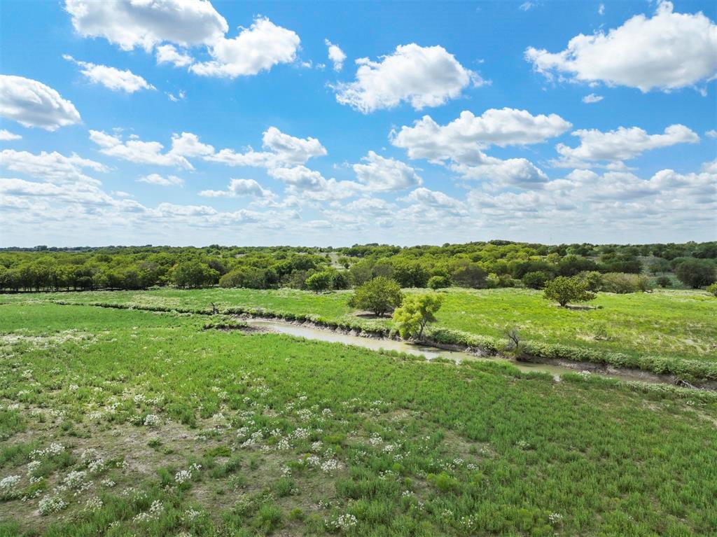 Private Road 451 Property Photo 12