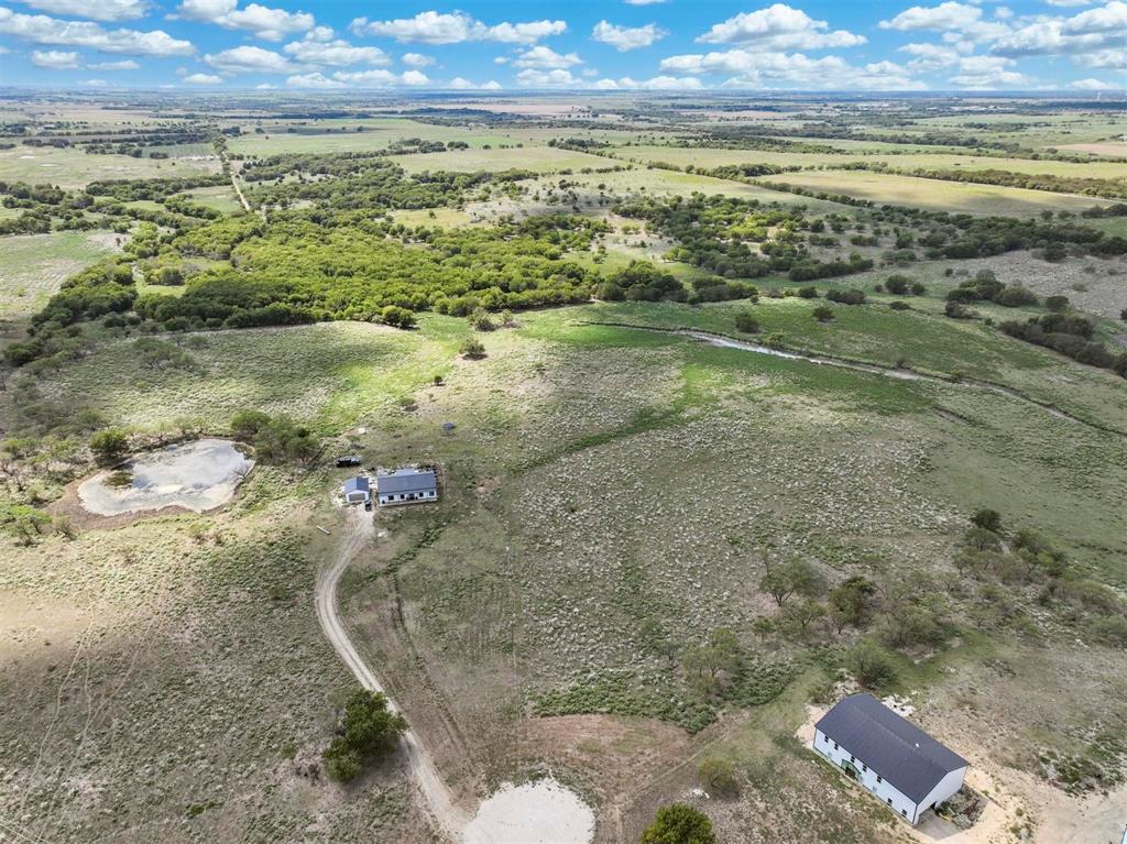 Private Road 451 Property Photo 14