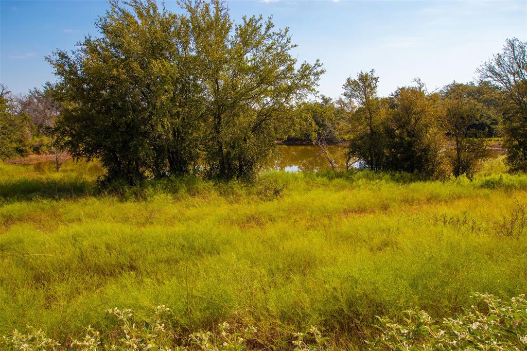 00 Oo Property Photo 3