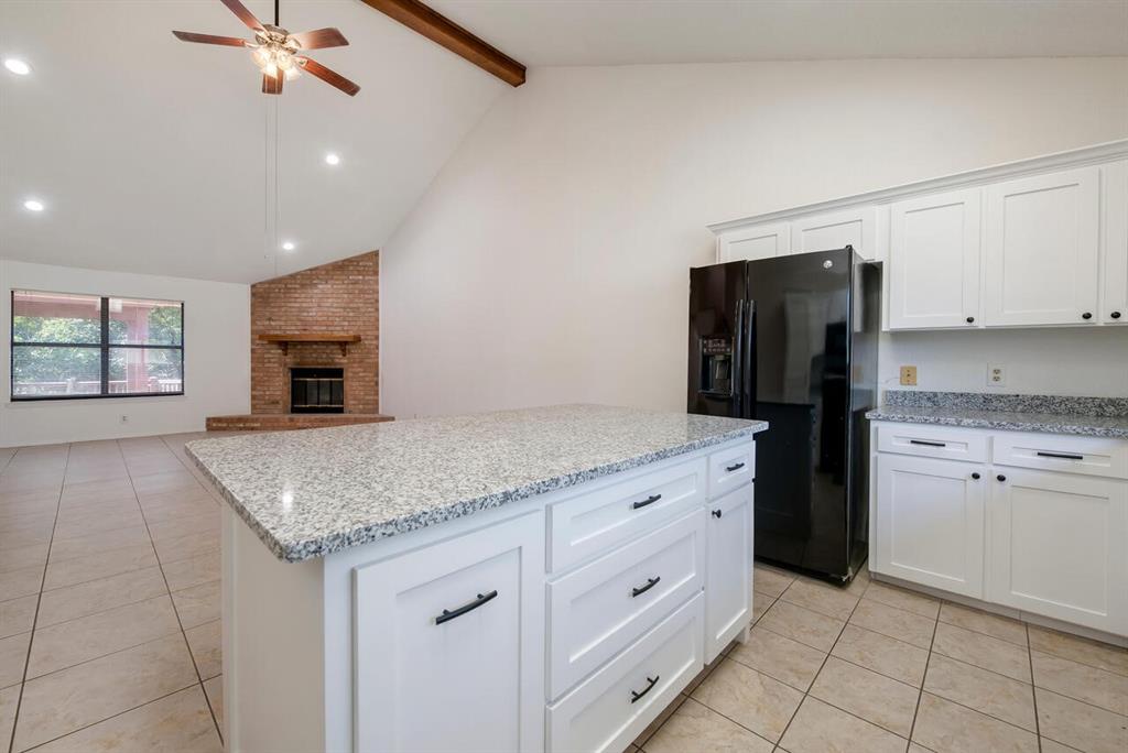 6904 Viking Drive Property Photo 10