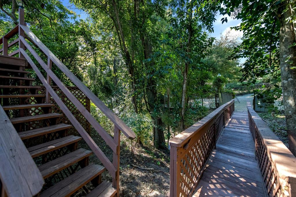 6904 Viking Drive Property Photo 29