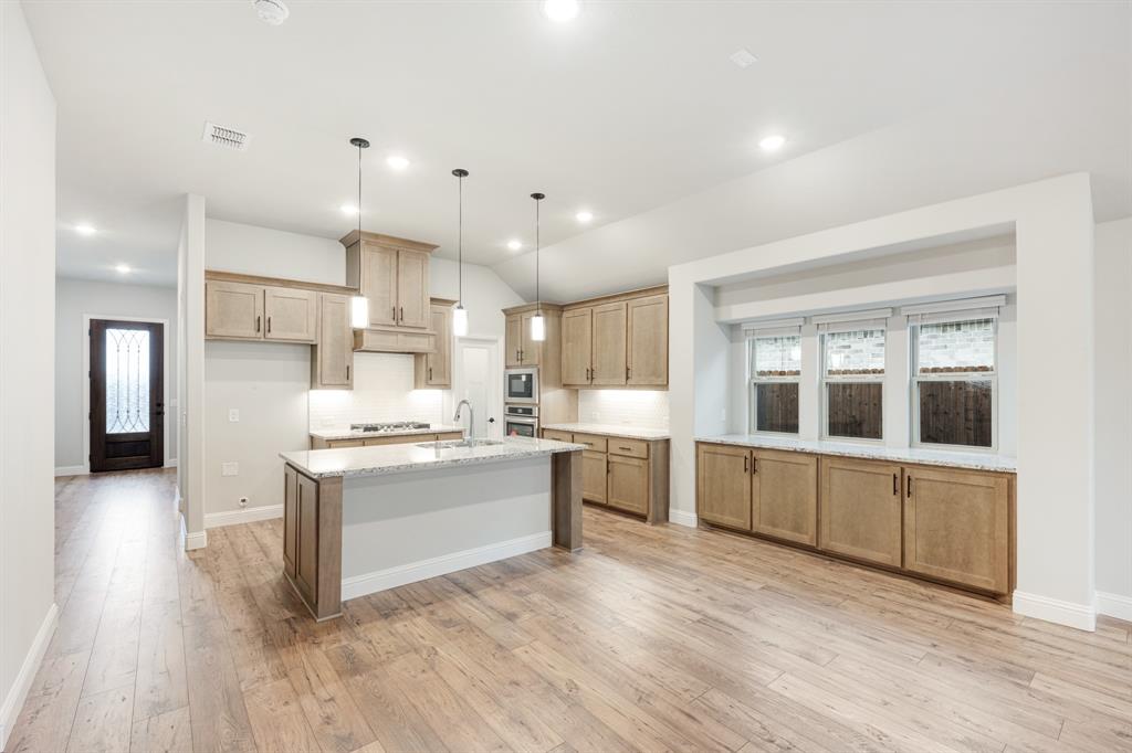 4409 Soaring Star Lane Property Photo 11
