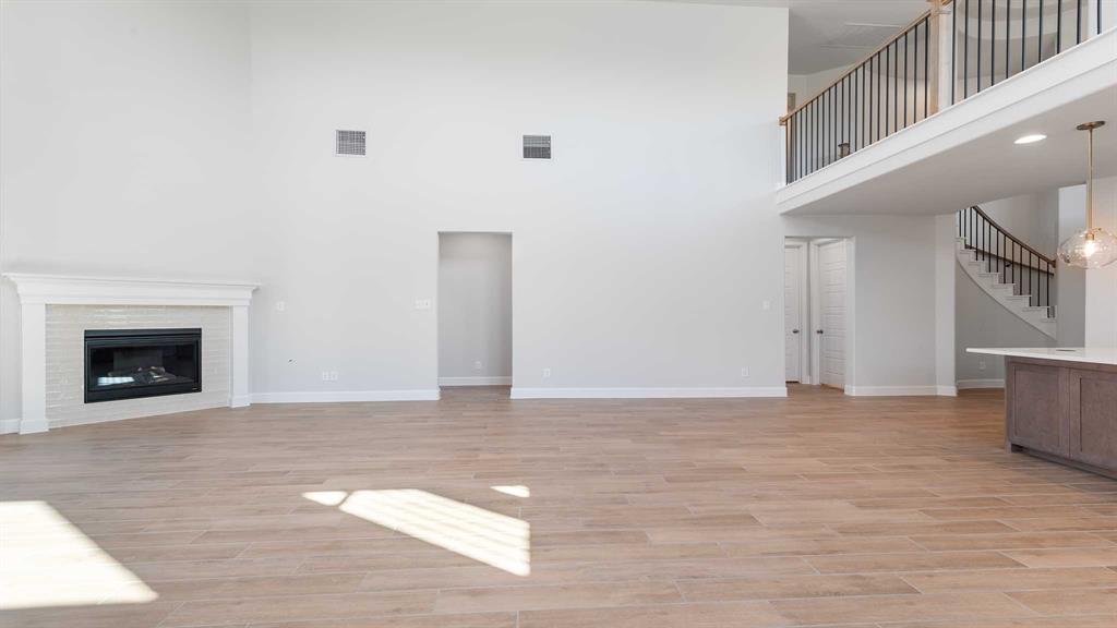 2405 Shane Drive Property Photo 15