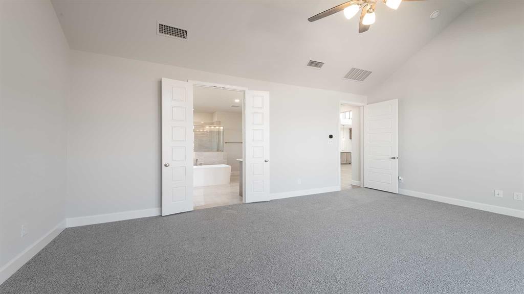 2405 Shane Drive Property Photo 17