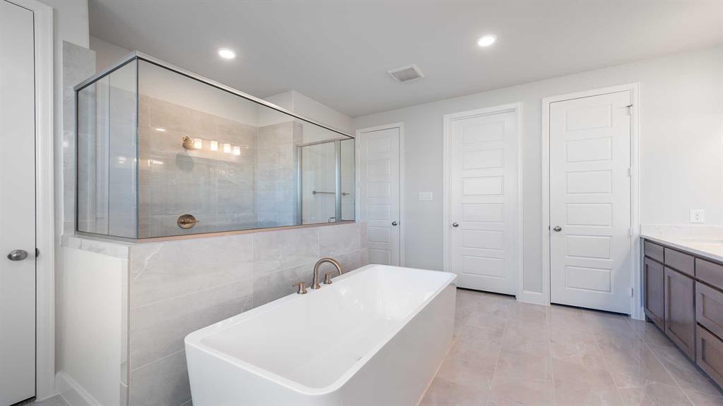 2405 Shane Drive Property Photo 18