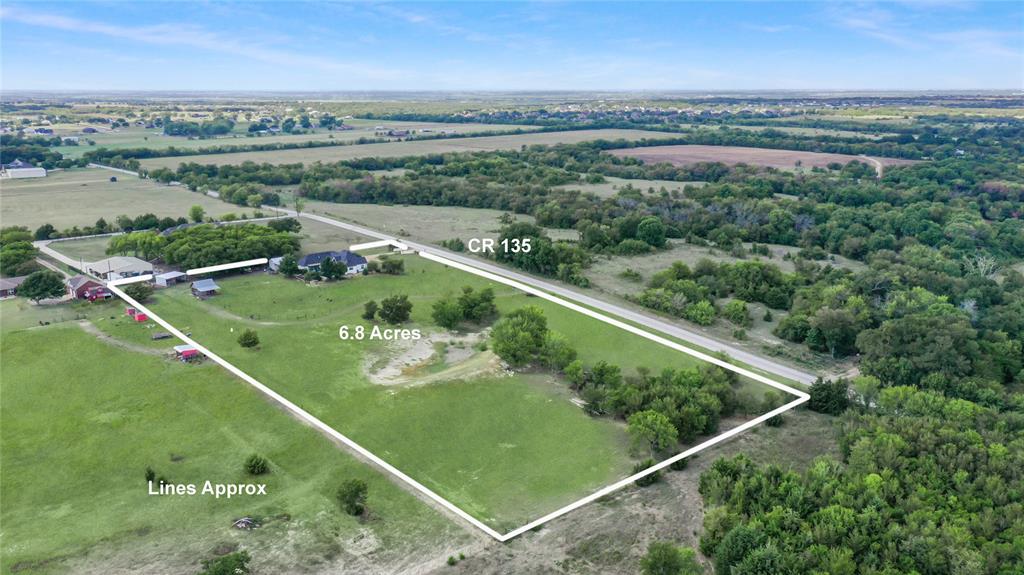 8701 County Road 135 Property Photo 1