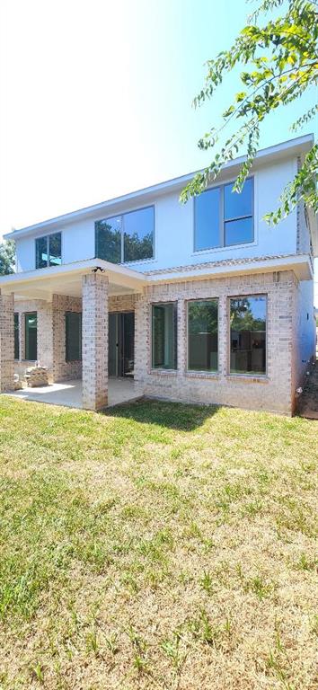 3338 Sylvan Avenue Property Photo 21