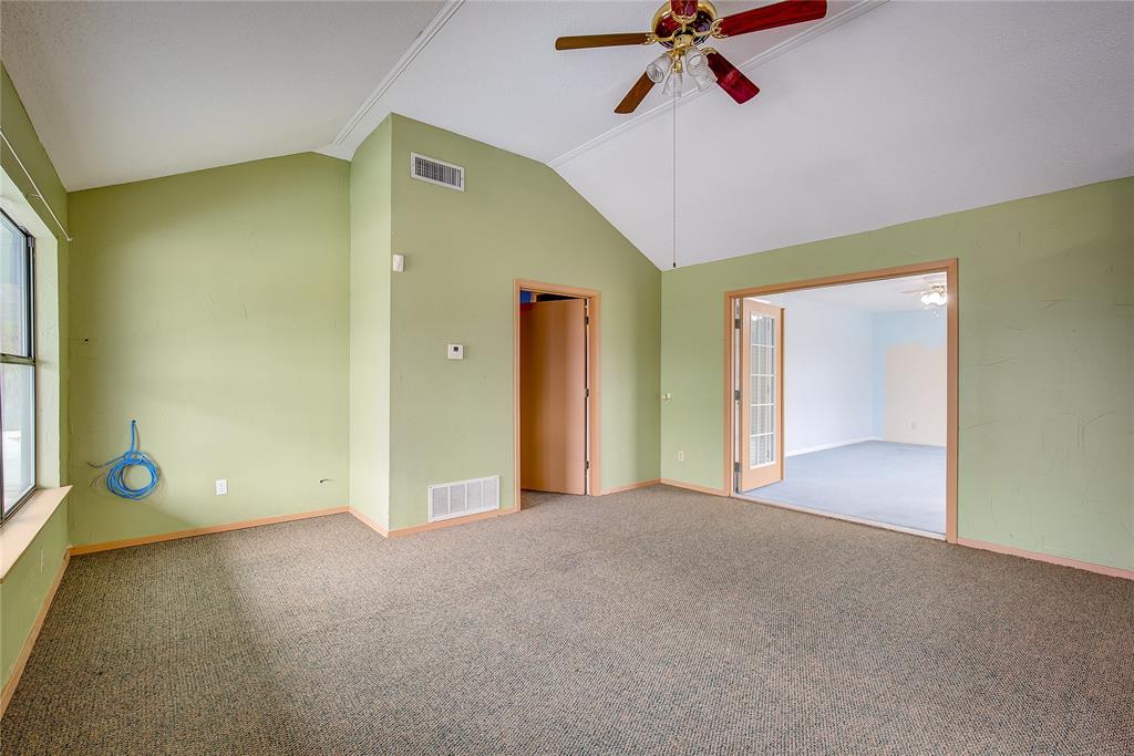 214 County Road 1900 Property Photo 27