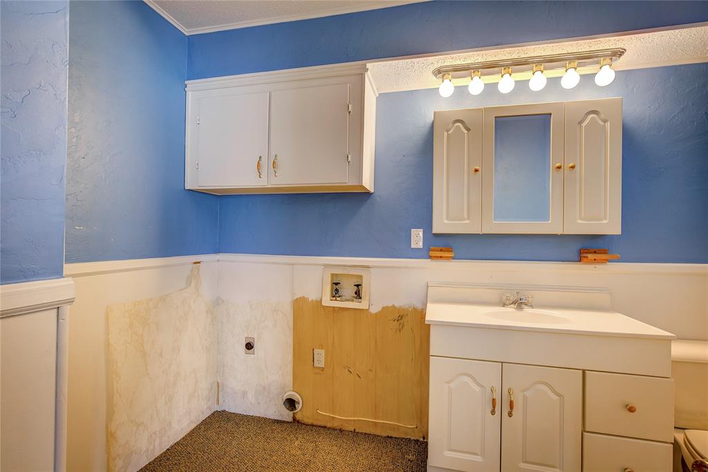 214 County Road 1900 Property Photo 29