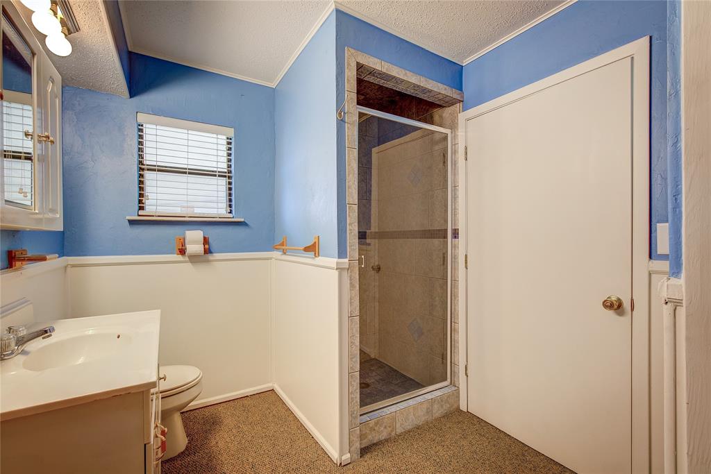214 County Road 1900 Property Photo 30