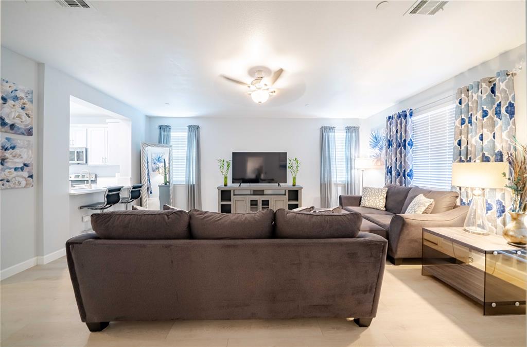 2368 San Jacinto Drive Property Photo 10